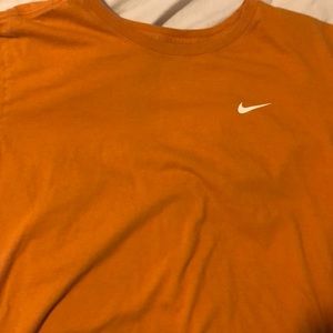Men’s small Nike T shirt